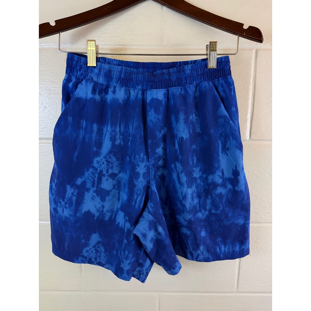 Lululemon License to Train Linerless Short Men S Blue Tie Dye